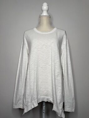Wilt White Long Sleeve Crewneck Top